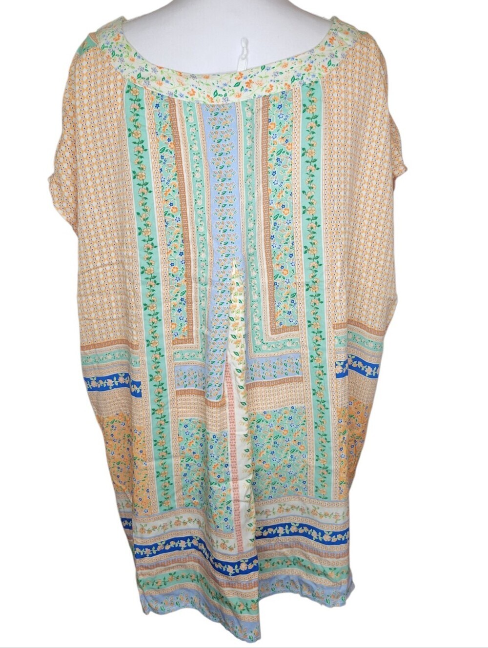 Rose + Olive Floral Print Vneck Short Sleeve Blouse - Picture 5 of 9